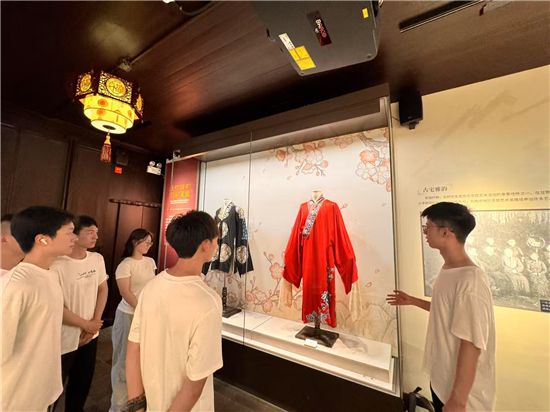 南京工业大学：以青春之力助推非遗传承  奋力书写青年担当_fororder_图片2