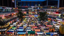 南京：精治夜金陵 烟火暖街巷