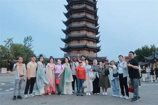 Z世代在淮安探索文明对话新范式_fororder_图片 3
