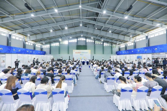 2025年“校园苏州日”全国秋招活动走进武汉高校_fororder_图片 1