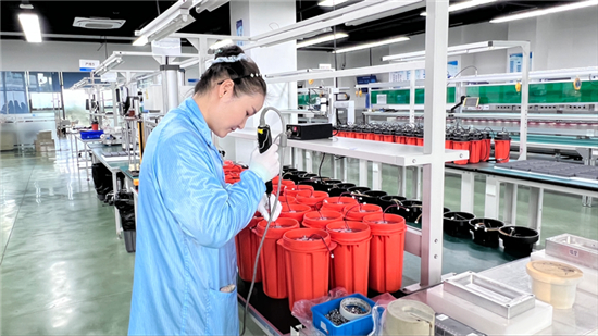 【人民城市·温情中国】无锡：物物相连 “网”罗万象