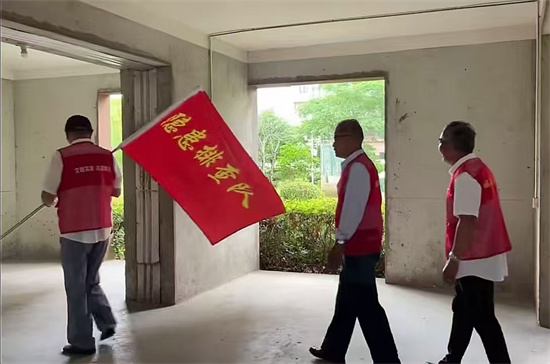 泰州海陵城西街道:織密保障網 退役軍人志願服務隊助力社區治理
