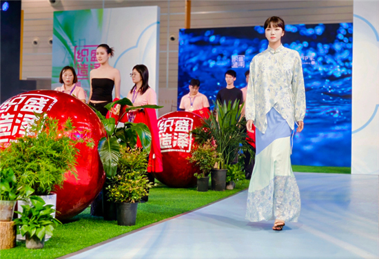 意向成交额超6亿元 绸都盛泽谱写高端纺织引领未来的锦绣华章_fororder_图片1