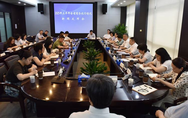 消费外贸“双轮劲转”，江苏商务下半年加力提速