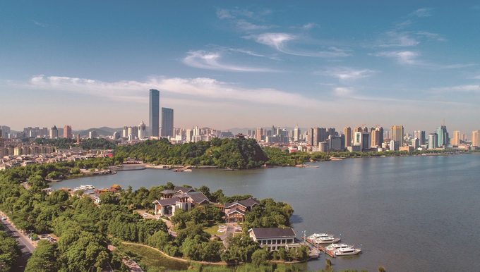 镇江:绘就山水人城和谐新画卷