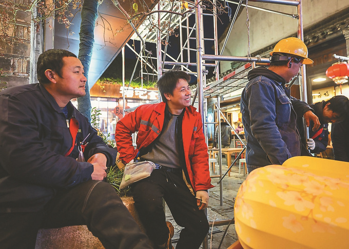 南京秦淮“飞马”亮灯记_fororder_20260115_093103_011