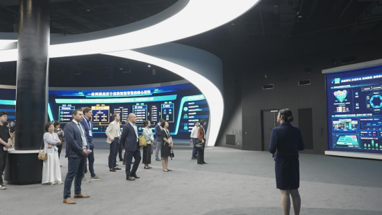 中德合作·宁聚未来 “德国企业南京行”开放合作发展大会在南京成功举办_fororder_图片 6