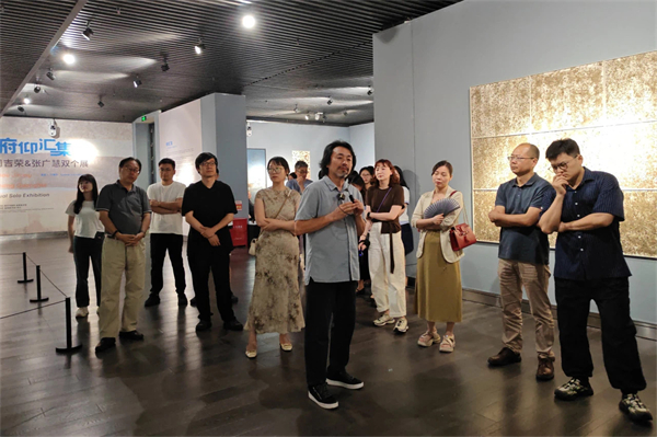 “俯仰汇集——周吉荣 张广慧双个展”对谈活动举行 共话版画艺术的守正创新_fororder_10