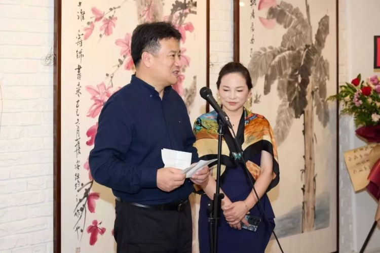 “家园——翟优&樊蕾伉俪中国画展”在加拿大多伦多启幕_fororder_20250826_113929_005