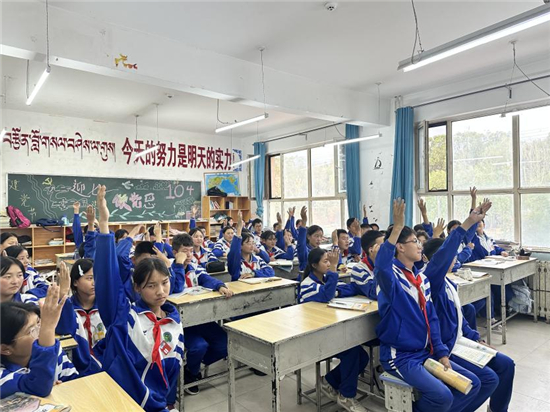 “石榴花开结同心，双语云学筑梦圆” 南通大学外国语学院开展双语云课堂活动_fororder_图片10