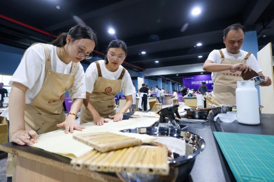 “兰台工匠”大比拼 江苏省档案行业职业技能竞赛在苏州举办_fororder_图片 2