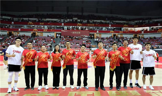 20分优势碾压！中国男篮热身赛南京站首场大胜波黑队_fororder_图片8