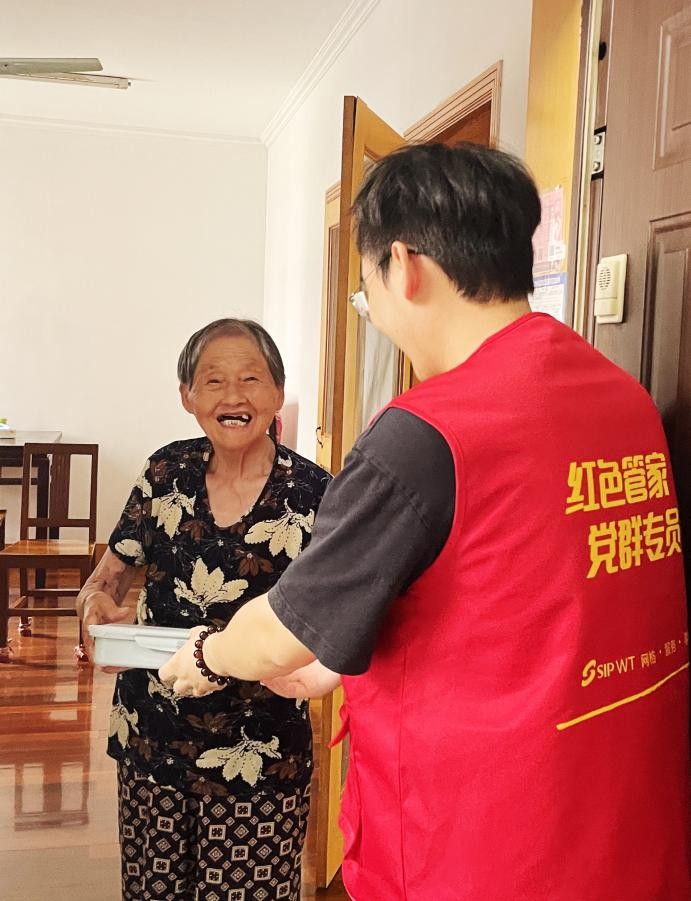 共情・共建・共生：一个安置社区的治理辩证法