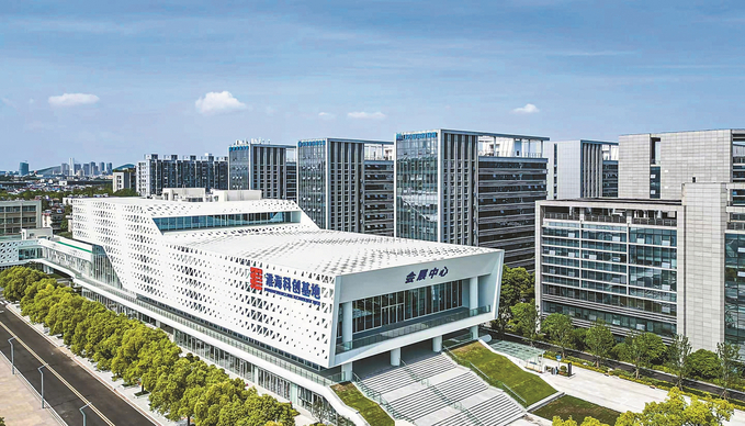 徐州市實現地區生産總值4846.92億元,同比增長5.2%