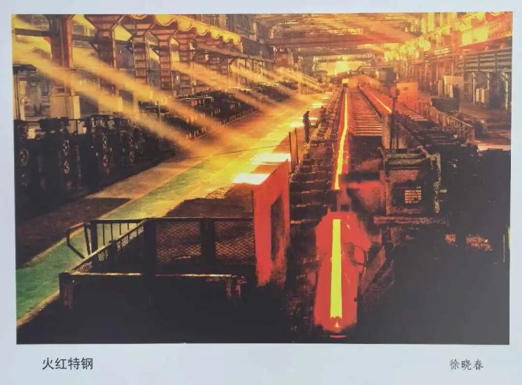 42米巨屏里的江北