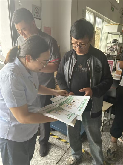 中国人寿财险泰州公司关爱“两新”群体活动_fororder_图片 2