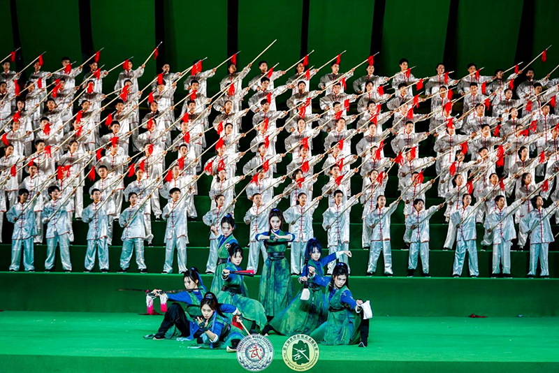 5,092 Martial Arts Artists Gather at Mount Emei for the 10th World Traditional Kungfu Championships_fororder_图片-2