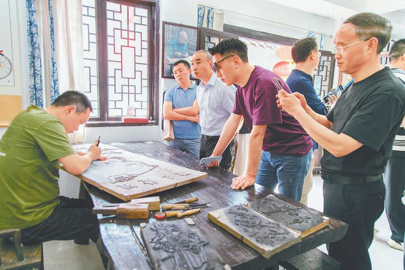 四川创新探索 加强网络人士思想政治引领_fororder_10b3543a51f9e7b00f774ae434ecbc51