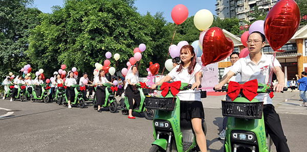 宜宾·长宁首届（2025）集体骑行婚礼举行_fororder_开启婚姻新旅程-摄影-高学兵
