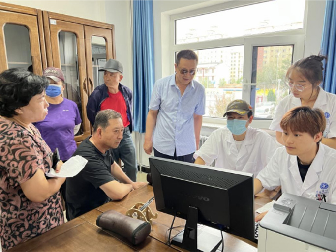 Lasted a week, Dr. Lin Mingxin launched the Ningxia Medical Aid Mission_fororder_义诊现场
