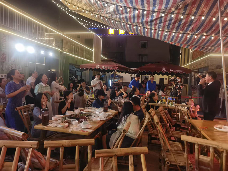 时代光影 百部川扬｜端午遇上复古车间 沉浸式文旅如何唤醒城市记忆_fororder_活动现场-摄影-冯巧凤-(4)