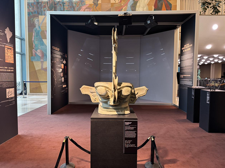 “太阳之光——古蜀文明与世界”展览在美国纽约联合国总部启幕_fororder_2