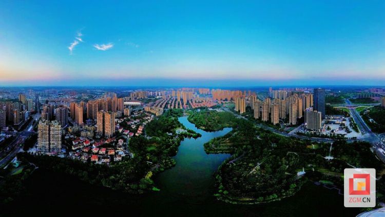【图赏盐都】暮色中的南湖公园