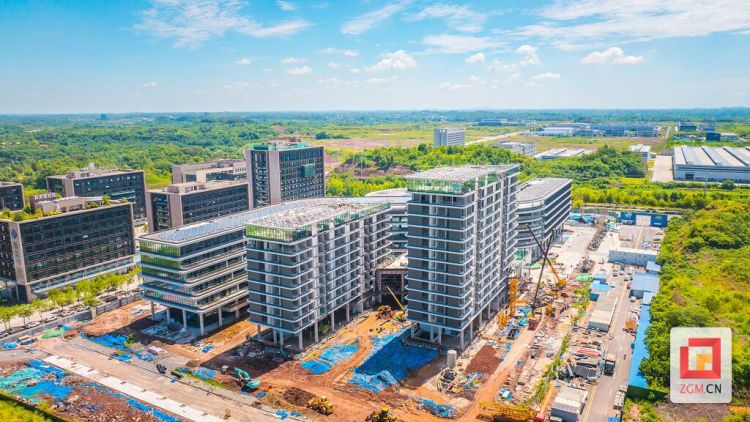 自贡高新区南岸之芯建设提速 二期总体已完成约80%