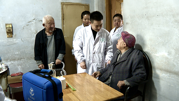 资阳乐至：健康路上 百姓有“医”有“靠”