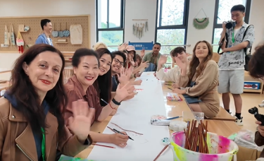 以画为媒，以食会友：在简阳的田园生活中读懂中国_fororder_wechat_2025-09-30_173150_766