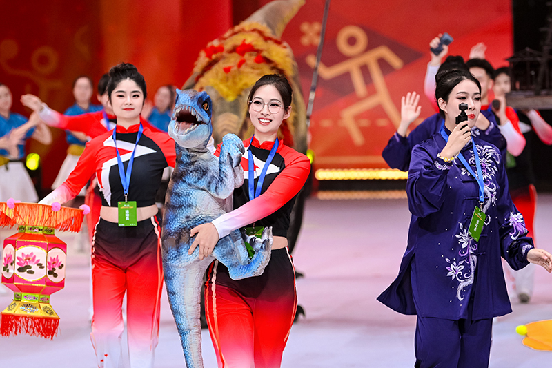 四川省首届职工运动会在成都开幕_fororder_WB1_0791