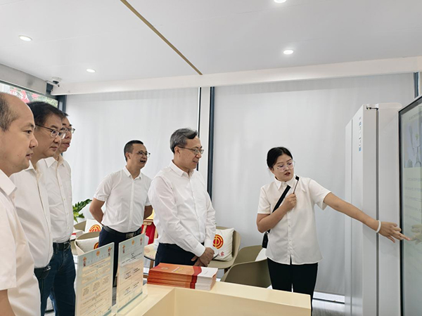 四川省总工会党组成员、副主席李茂林一行赴旌阳区调研指导数字化阵地建设工作_fororder_图片-2
