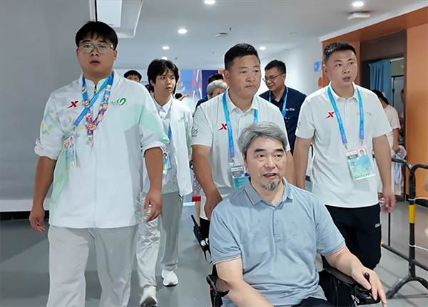 青春闪耀 “小青椒”用微笑点亮赛场内外_fororder_未标题-2