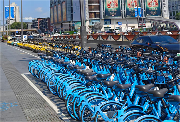 何以成都？两千万游客见证成都的“净优亮美”_fororder_1760100310261069