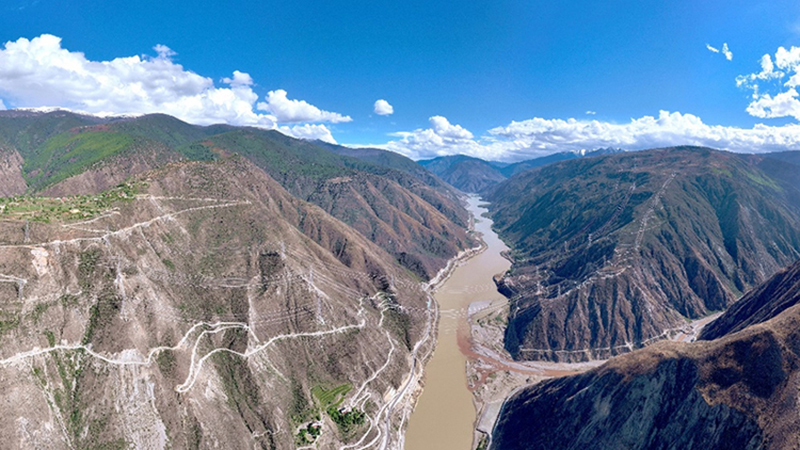 Transmission about 8.7 billion kWh of Sichuan-Xizang Power Interconnection Project for 10 years