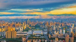 成都：构筑“中心”理想