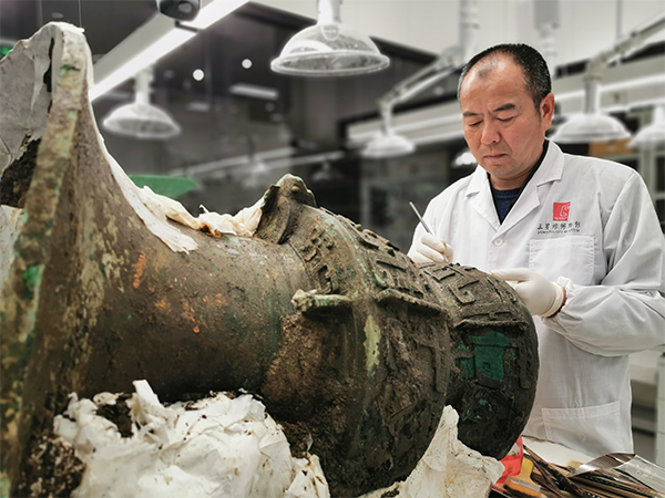 德阳郭汉中荣获第九届全国道德模范称号_fororder_未标题-3