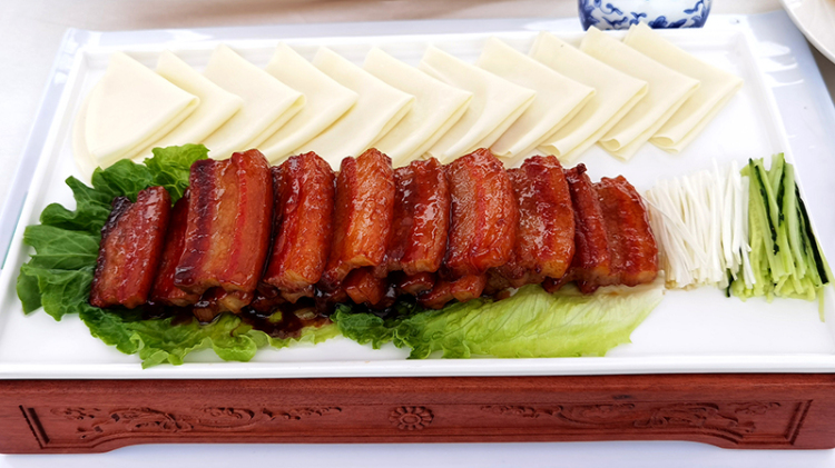 2025宜宾美食荟暨筠连县第四届筠州美食文化季活动启幕_fororder_面皮烤肉-摄影-何芳