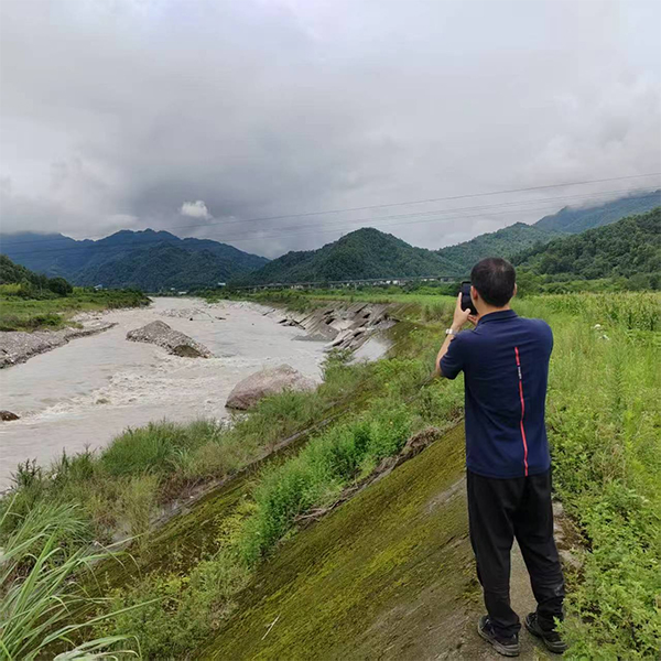 严峻形势下 什邡又实现防汛减灾“三零”目标_fororder_未标题-2