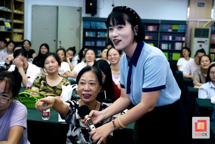 盐都巾帼心向党 薪火相传勇担当——自贡市2025年“盐都巾帼大宣讲”高新区专场活动圆满举