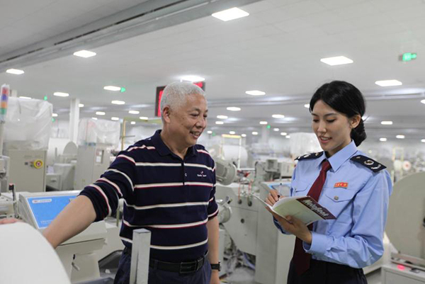 从“零差评”到“全国文明单位”：资阳乐至税务的“党建+业务+文明”融合密码_fororder_微信图片_20250626084347