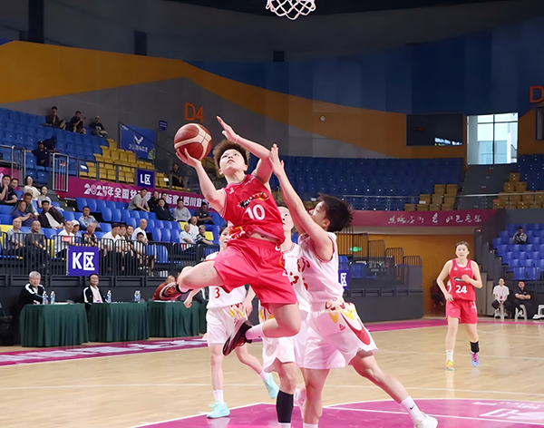 2025年全国女子篮球锦标赛（四川宜宾高县赛区）火热开赛_fororder_比赛现场-供图-高县融媒体中心1