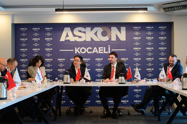 蓉品蓉企加速“出海”中东 近8亿经贸大单落子沙特、土耳其_fororder_未标题-2