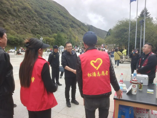 大美阿坝揽金秋 流量口碑双丰收_fororder_未标题-3