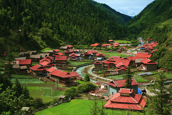 “万千气象看四川·县域经济高质量发展”黑水专场新闻发布会举行_fororder_图片-1