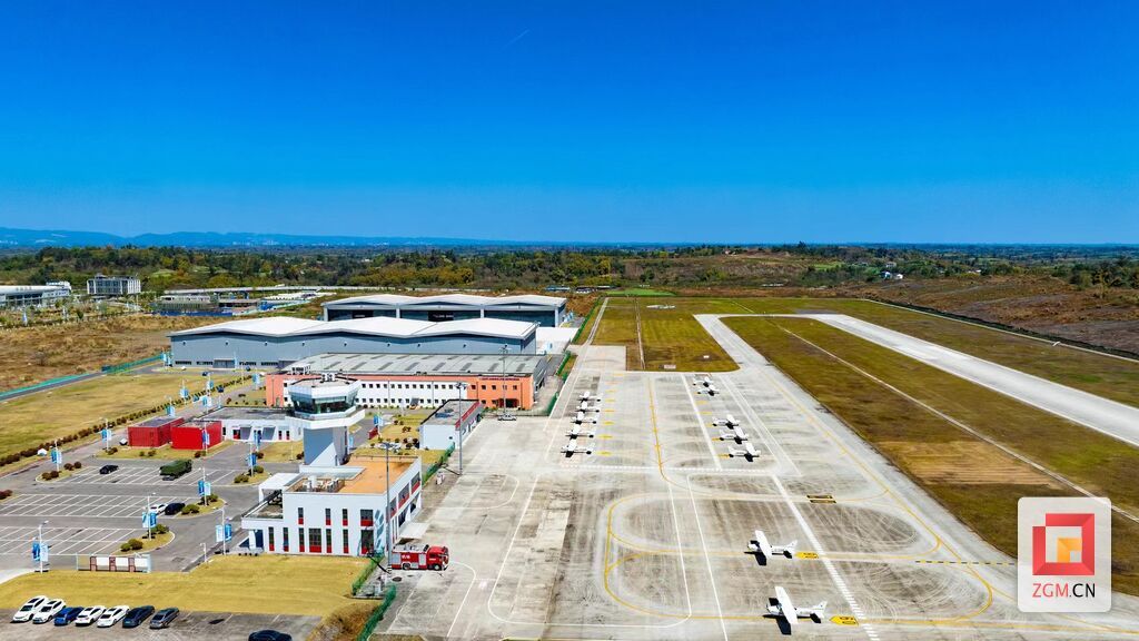 自贡蓝天白云之上,正在打造一座万亿级“天空之城”