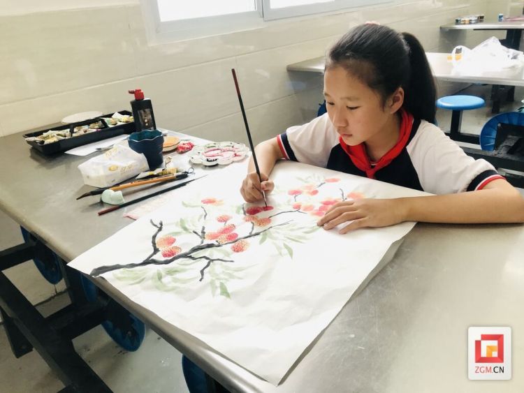 翰墨丹青绘未来 自贡高新区举行中小学生现场书画比赛