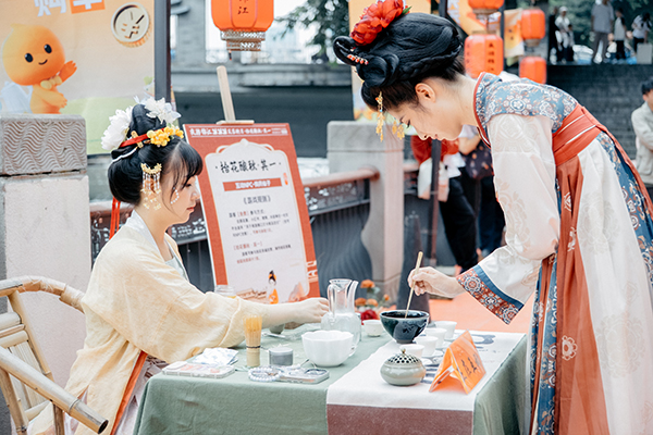 夜游锦江“双节”演绎古今交融的城市诗篇_fororder_图片-3