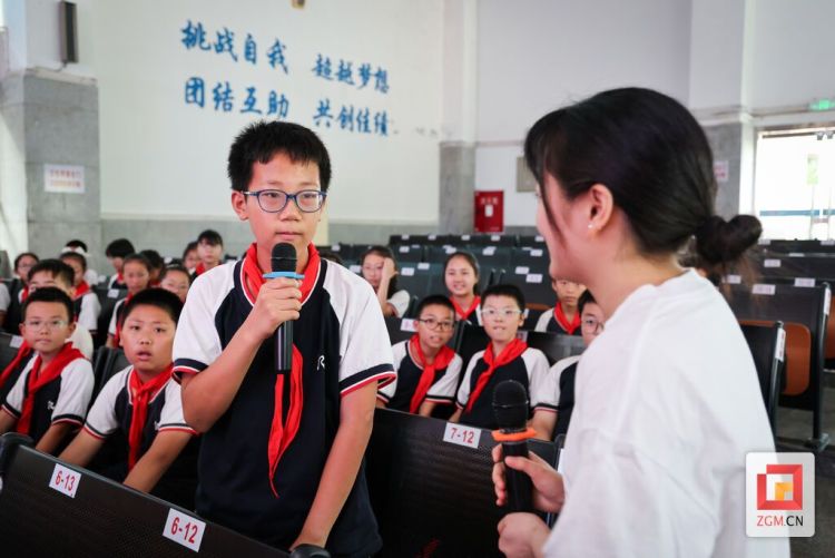 激发爱国情怀！“盐都思政讲坛”走进自贡汇东实验学校