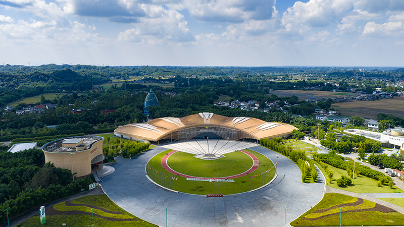 国际主播网红聚焦青神 以小城镇“烟火气”解码文化活力_fororder_DJI_20250925134914_0019_D